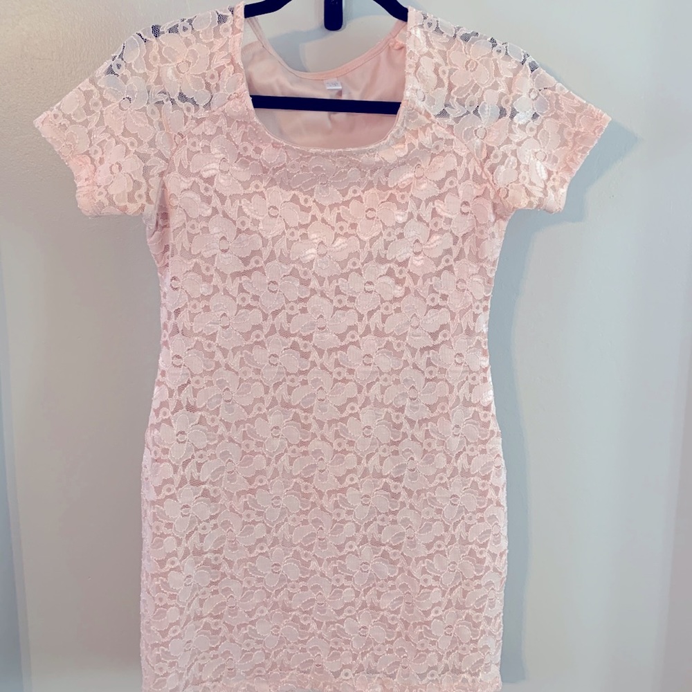 🌸🤰🏻PinkBlush Maternity Lace Tunic